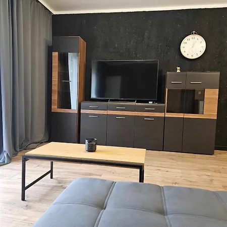 Crystal Apartman *